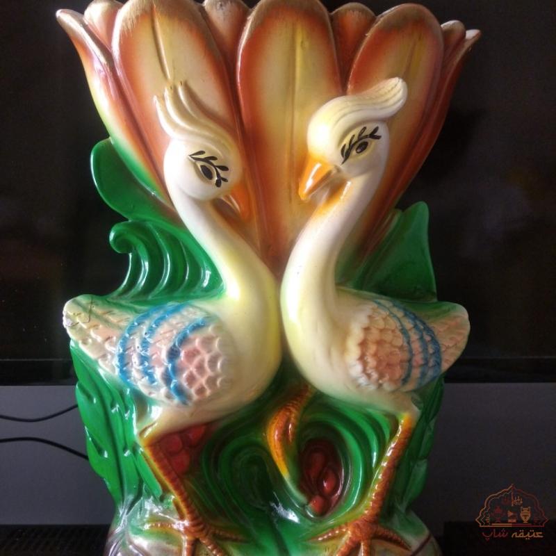 گلدان قدیمی سالم