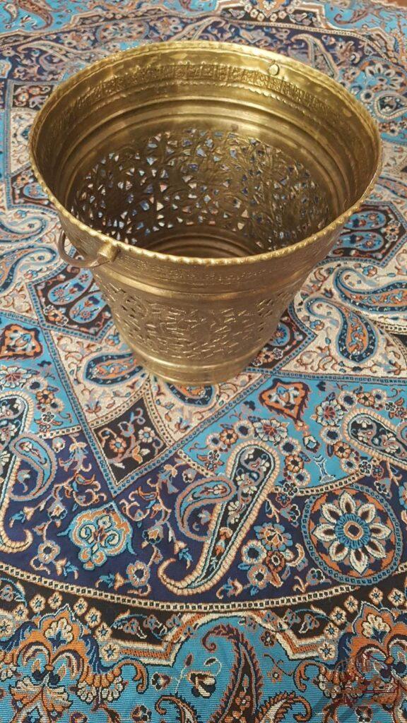 سطل جاگلدانی نفیس برنجی قدیمی
