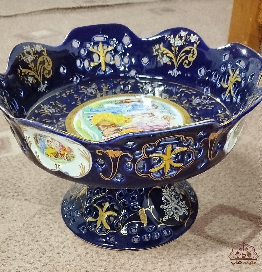 میوه خوری پایه دار